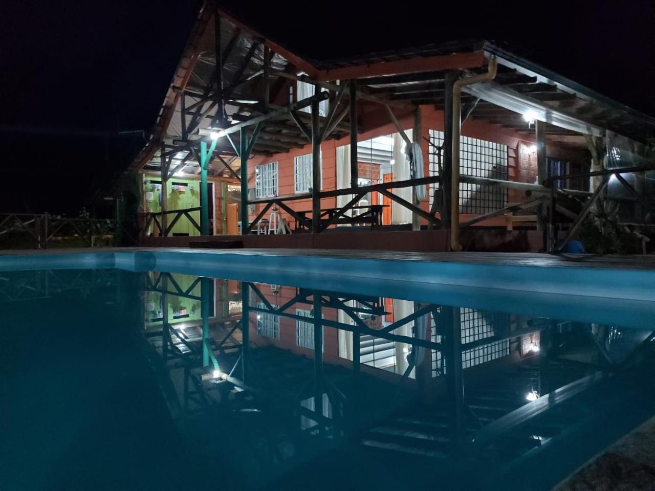 Chacara Recanto Vale Do Luar Piraquara Exteriér fotografie
